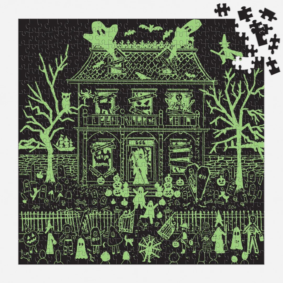 Galison -  500 Piece Glow in the Dark Puzzle - Haunted House